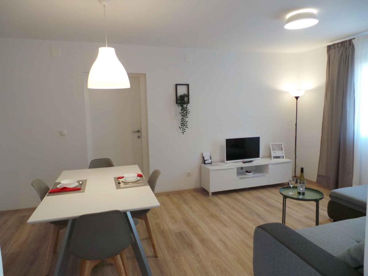 Apartments In Njivice/Insel Krk 34038 מראה חיצוני תמונה